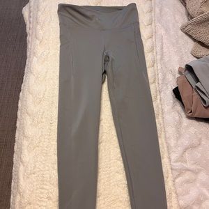 Nike Pro Dri-Fit Leggings (gray) (size medium)